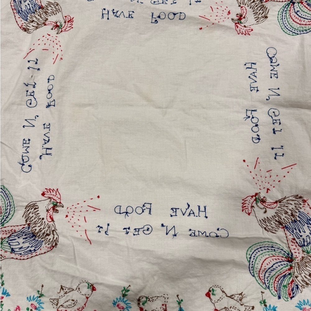 Vintage Farmhouse Rooster and Chickens Tablecloth - Picture 8 of 13